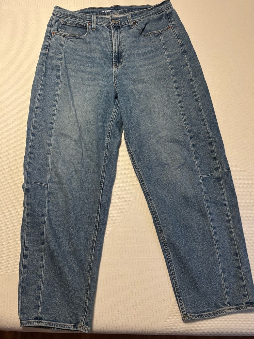 Barrel Leg Jeans